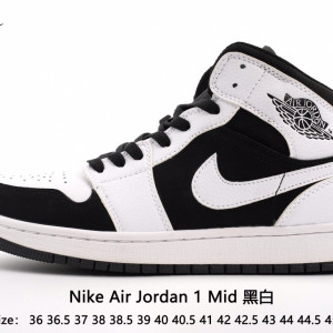 Air Jordan 1 Mid 브레드 토