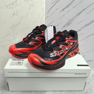 MM6 x SALOMON XT 콜라보 스니커즈