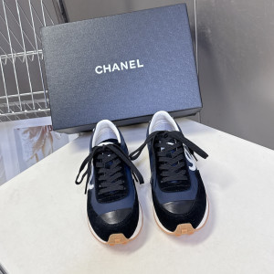 CHANEL 26P 봄여름 캐주얼 운동화