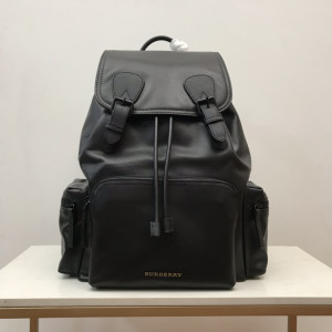 The Rucksack 밀리터리 백팩